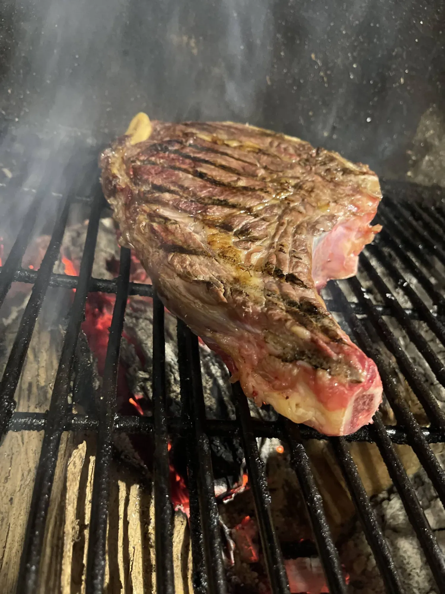 côte de boeuf grillée